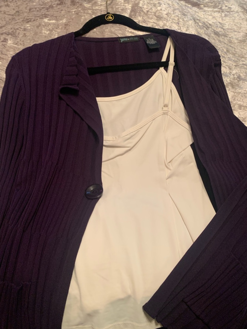 Button-Front Ribbed Cardigan Sweater in Dark Blue - Picture 4 of 5